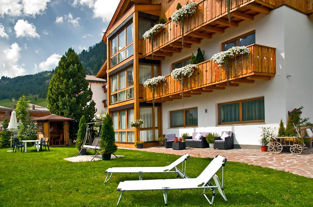 Apartments Chalet Ciufdlton Colfosco Exterior photo